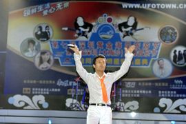 王梓蘅主播照片