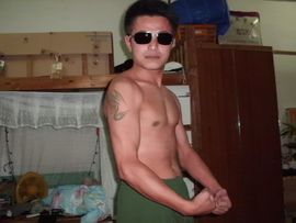 513530658主播照片