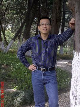 开心大萝卜和尚主播照片