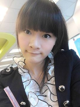 伍儿Alva主播照片