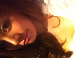 小西！主播照片