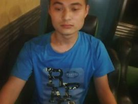 心甘情愿爱你主播照片