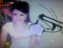 😸熱饅頭主播照片