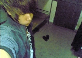 哇家庭煮男主播照片