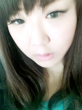 佳琦佳期主播照片