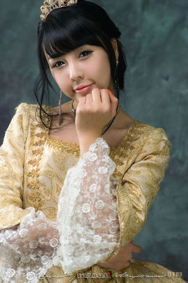 小龙天尘主播照片