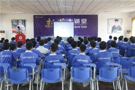 万通妞妞主播照片