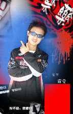 Z、无情刀刃主播照片