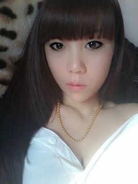 哎哎哎。。。。主播照片