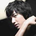 9秒．．·°♡峰海报