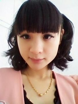 月依儿主播照片