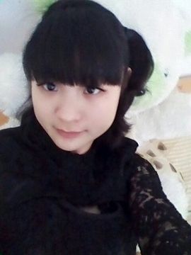 月依儿主播照片
