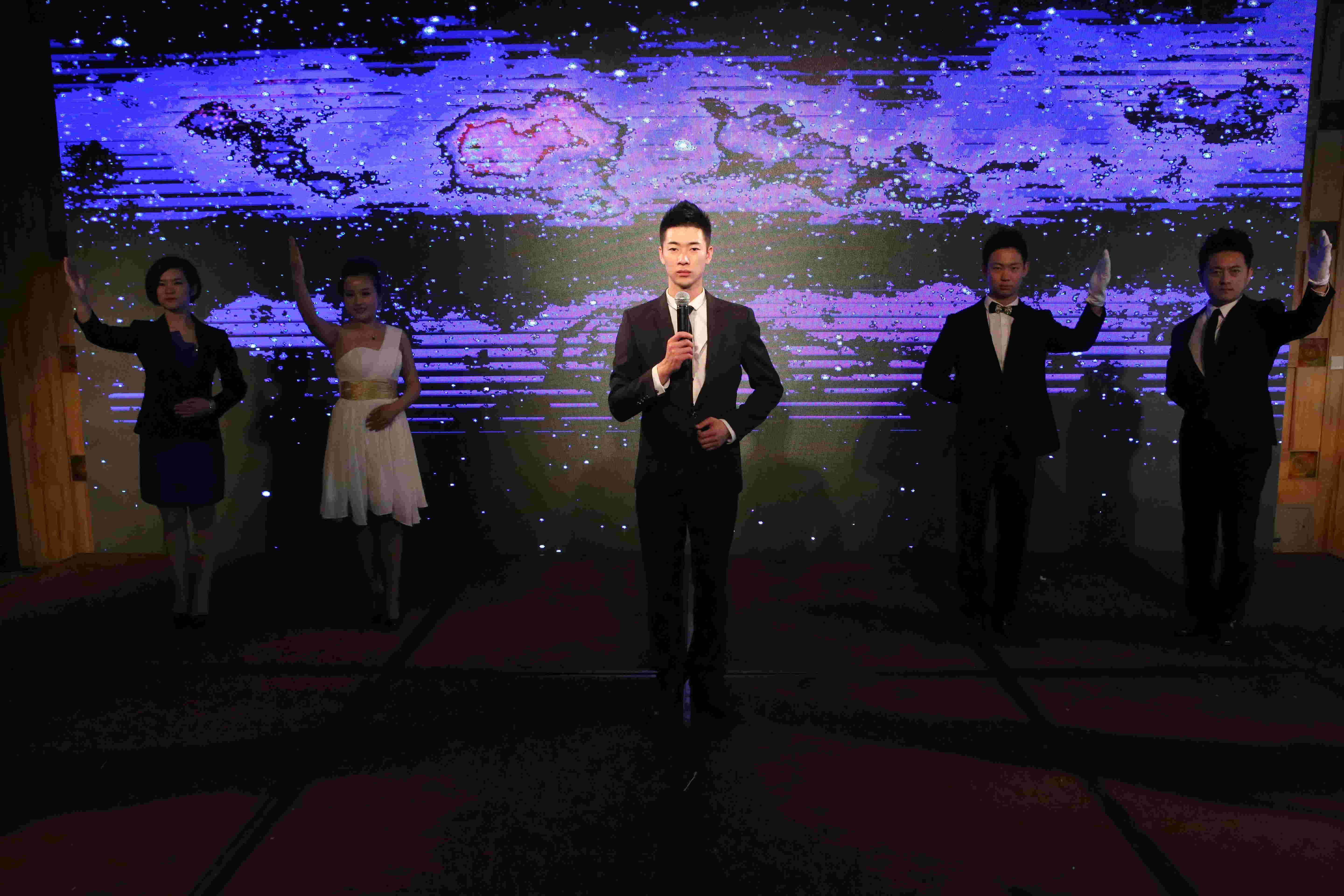丿廉颇灬小崔的主播照片