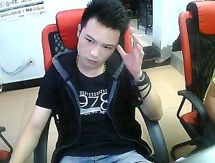 刺猬也怕疼的主播照片
