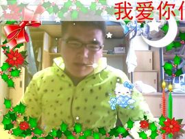 龙少牛奔主播照片