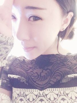小舒予主播照片
