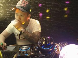 音乐人DJ阿药。主播照片