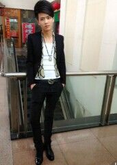 丿土豪丶他哥的主播照片