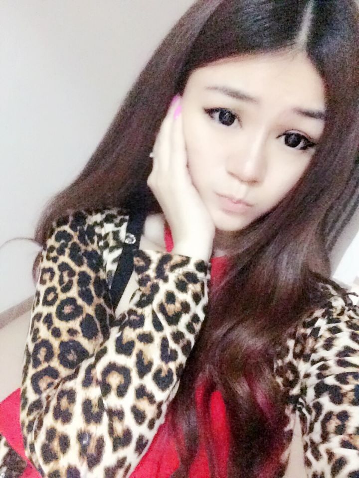 东皇vs鹏少的主播照片