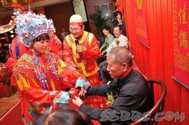 京城中式司仪二师兄主播照片