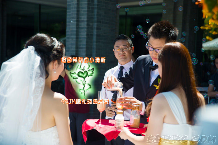 京城中式司仪二师兄的主播照片