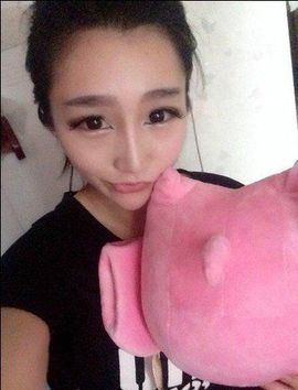 蜜兮儿主播照片