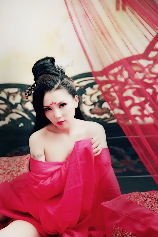 ◥▇摇滚☀女皇▇◤的图片