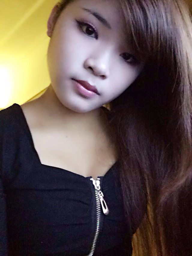 美人系月月的主播照片