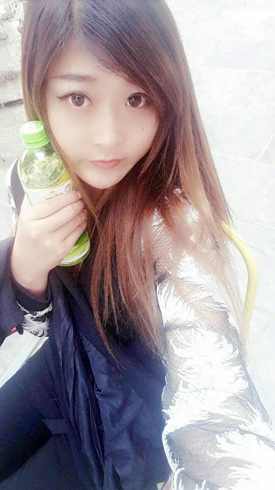 の小依琳求升级主播照片