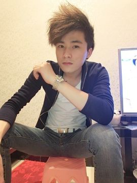 程希沫主播照片