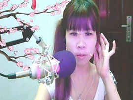 凋零花花主播照片