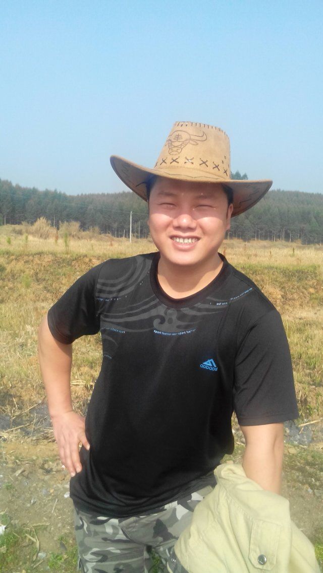 阿尔法93号的主播照片