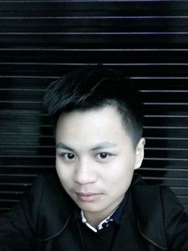 李剑峰主播照片