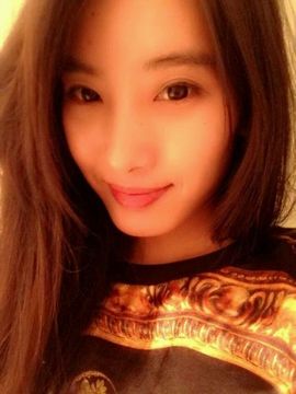 死疯子ybk5yv主播照片