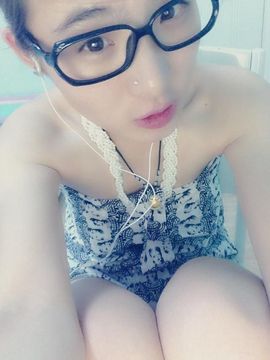ヾ星儿。゛主播照片