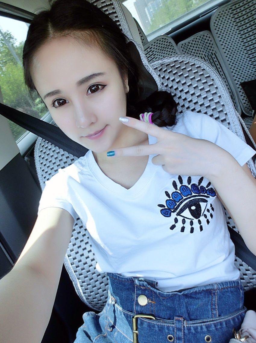 小小小小小菲的主播照片