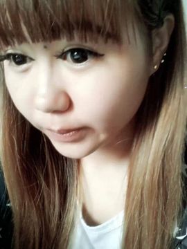 筱艺丶狠拽主播照片