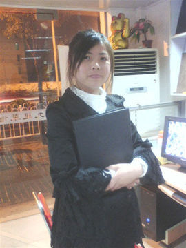 小魔人精主播照片