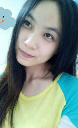 吥，失真的笑。主播照片