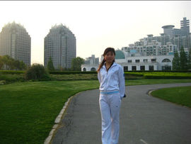 小魔人精主播照片