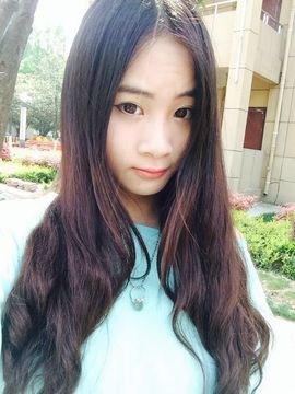 c浅月主播照片