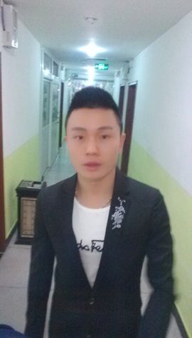 ~~追梦人~~~主播照片