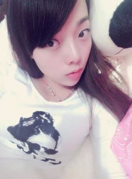 love❤洛可宝儿主播照片