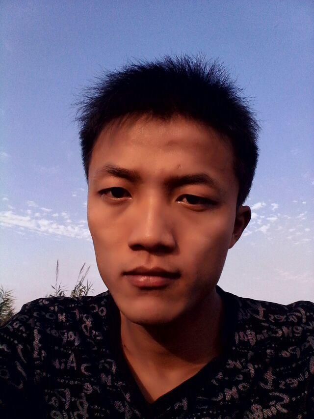 缠绵的夜的主播照片