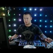 音乐人DJ阿药。