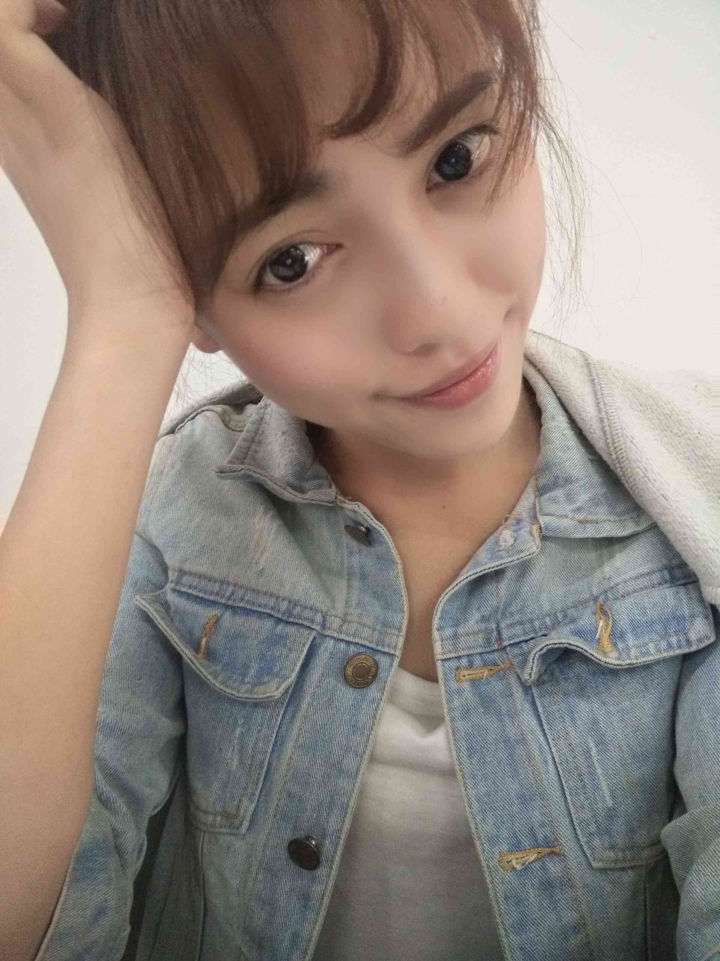 向日葵花开12568b的主播照片