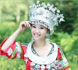 于碗嘉轩主播照片