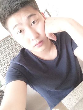 熊城..主播照片