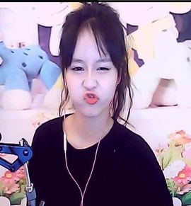 -貝貝主播照片