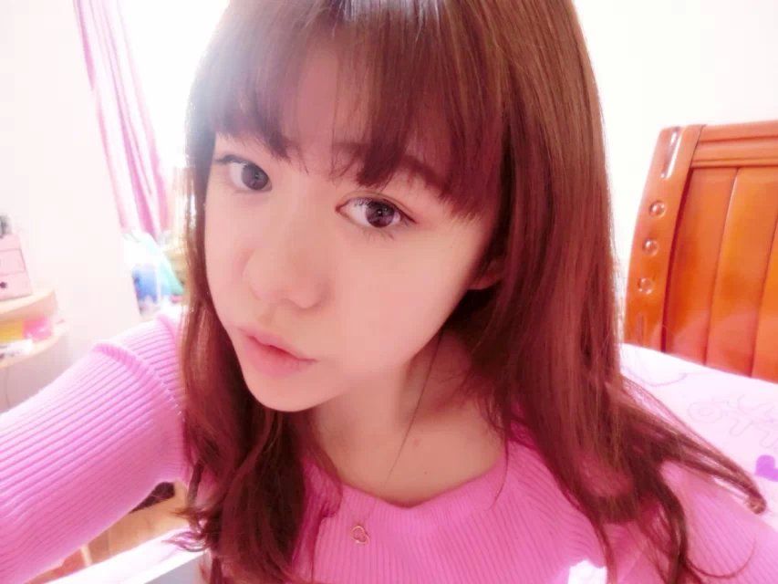 小呀小西瓜的主播照片